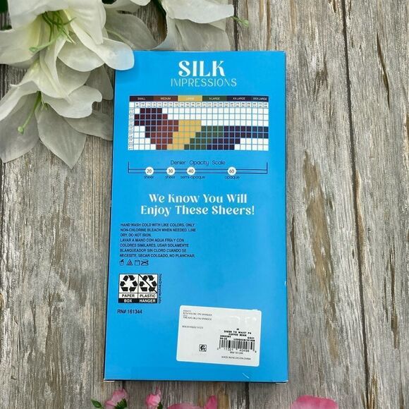 Silk Impressions Sheer to Waist Pantyhose Nylon Sock, 4-Pack Size M - Picture 2 of 6